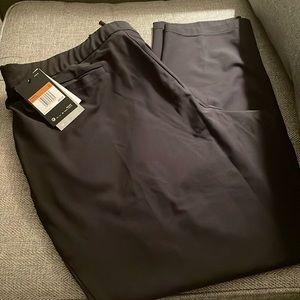 NWT Women’s Nike Golf Pants Size XXL